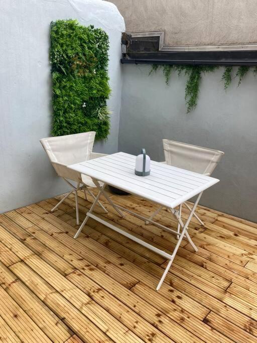 Appartement Centre Ville Quimper Avec Terrasse Esterno foto